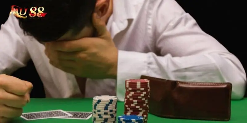 Chú ý biểu hiện của việc sa đà vào đỏ đen